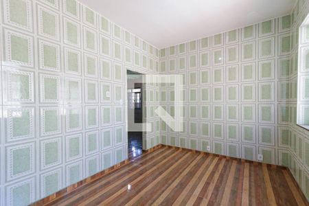 Sala de apartamento à venda com 2 quartos, 60m² em Cascadura, Rio de Janeiro