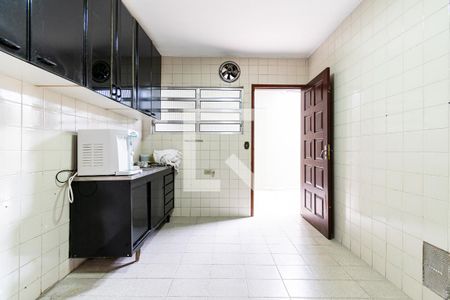 Cozinha de casa para alugar com 2 quartos, 93m² em Vila Mira, São Paulo