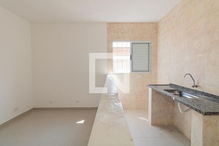 Sala e Cozinha de casa de condomínio para alugar com 2 quartos, 60m² em Vila Leonor, São Paulo