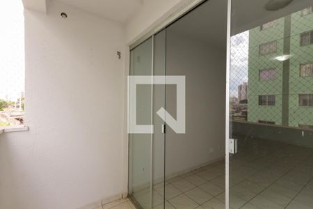 Sacada de apartamento para alugar com 3 quartos, 74m² em Setor dos Afonsos, Goiânia