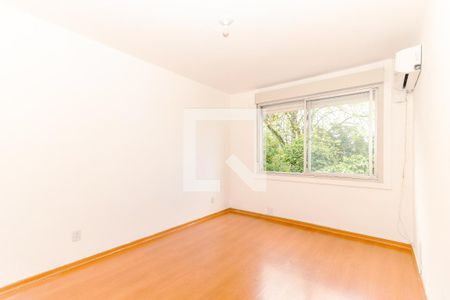 Quarto 1 de apartamento para alugar com 2 quartos, 44m² em Petrópolis, Porto Alegre