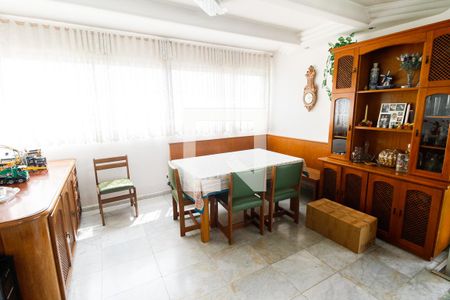 Sala de Jantar de apartamento à venda com 4 quartos, 202m² em Vila Suzana, São Paulo