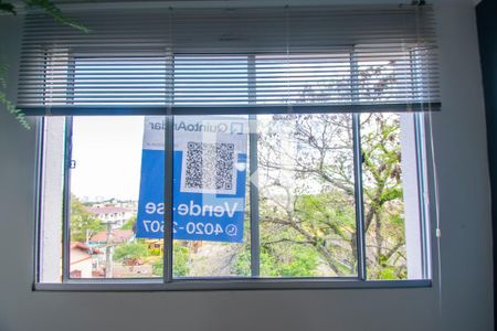 Sala de apartamento à venda com 2 quartos, 52m² em Nonoai, Porto Alegre