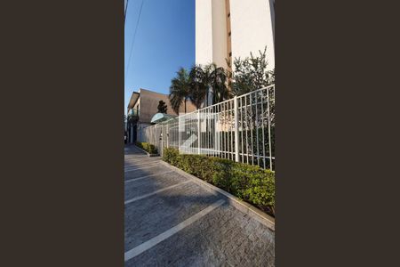 Apartamento à venda com 48m², 2 quartos e 1 vaga Apartamento à venda com 48m², 2 quartos e 1 vagaFachada