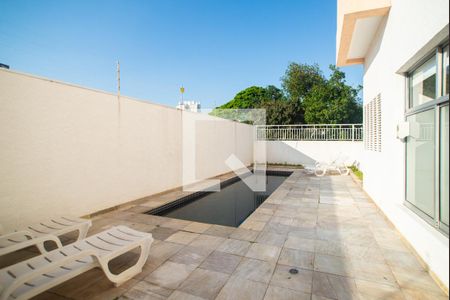 Apartamento à venda com 48m², 2 quartos e 1 vaga Apartamento à venda com 48m², 2 quartos e 1 vagaÁrea comum - Piscina