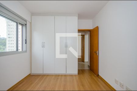Apartamento à venda com 69m², 2 quartos e 2 vagas Apartamento à venda com 69m², 2 quartos e 2 vagasQuarto 2