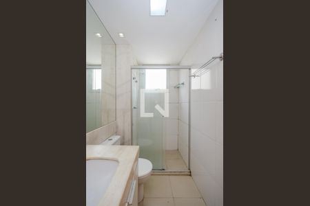 Apartamento à venda com 69m², 2 quartos e 2 vagas Apartamento à venda com 69m², 2 quartos e 2 vagasBanheiro Social