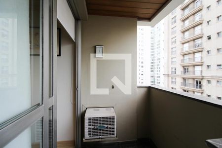 Varanda  de apartamento para alugar com 1 quarto, 37m² em Vila Uberabinha, São Paulo