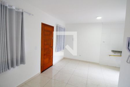 Sala/Cozinha de apartamento para alugar com 1 quarto, 39m² em Vila Esperança, São Paulo