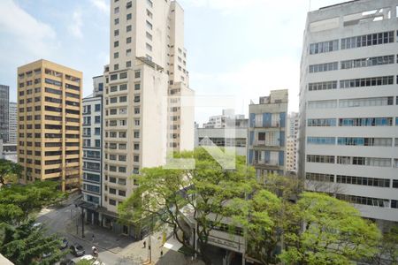 Vista da Rua de apartamento à venda com 1 quarto, 39m² em Bela Vista, São Paulo