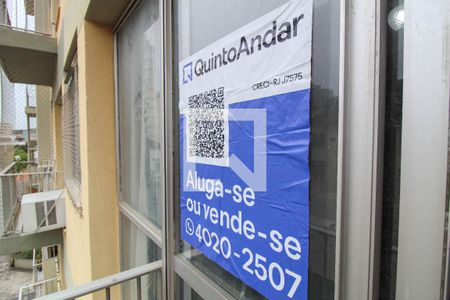 Plaquinha de apartamento à venda com 3 quartos, 82m² em Rocha, Rio de Janeiro