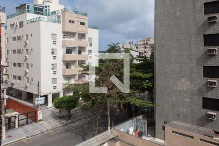 Vista da Sala de apartamento para alugar com 1 quarto, 52m² em Enseada, Guarujá