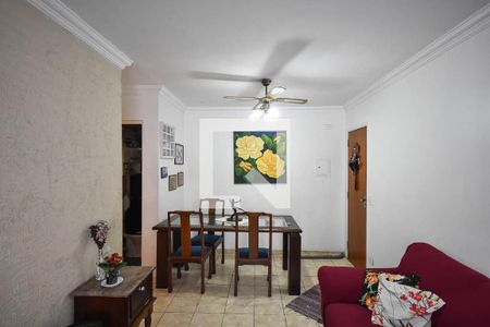 Sala de jantar de apartamento à venda com 3 quartos, 82m² em Parque Pinheiros, Taboão da Serra