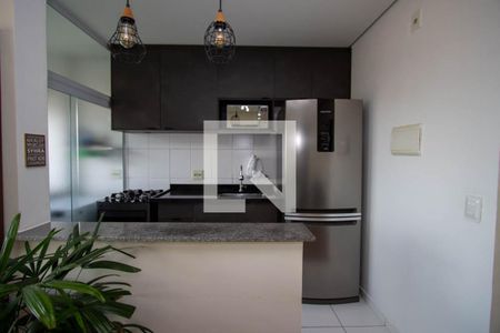 Cozinha  de apartamento à venda com 2 quartos, 50m² em Jardim Ermida I, Jundiaí