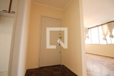 Entrada de apartamento à venda com 3 quartos, 160m² em Bela Vista, São Paulo