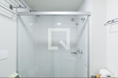 Studio para alugar com 29m², 1 quarto e 1 vaga Studio para alugar com 29m², 1 quarto e 1 vagaBanheiro