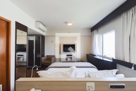 Studio para alugar com 29m², 1 quarto e 1 vaga Studio para alugar com 29m², 1 quarto e 1 vagaStudio