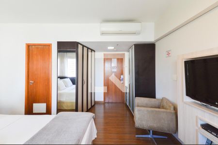 Studio para alugar com 29m², 1 quarto e 1 vaga Studio para alugar com 29m², 1 quarto e 1 vagaStudio