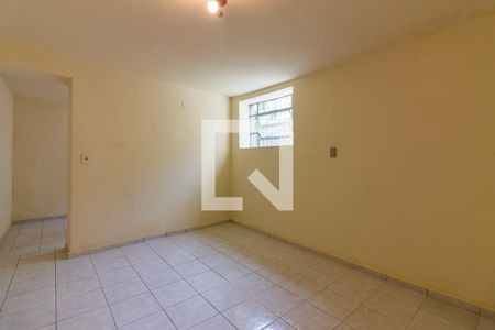 Quarto de casa para alugar com 1 quarto, 35m² em Santo Antônio, Osasco