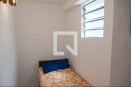 quarto 2 de casa para alugar com 2 quartos, 75m² em Taquara, Rio de Janeiro