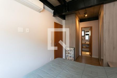 Suíte de casa para alugar com 3 quartos, 110m² em Alto de Pinheiros, São Paulo