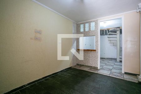 Casa para alugar com 80m², 2 quartos e sem vagaSala