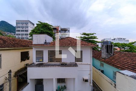 Sala Vista de apartamento à venda com 2 quartos, 100m² em Grajaú, Rio de Janeiro