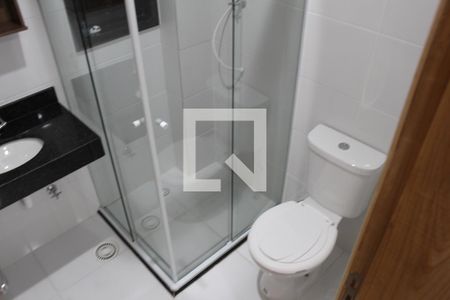 Banheiro de apartamento para alugar com 1 quarto, 27m² em Vila Prudente, São Paulo