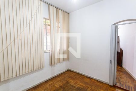 Quarto 2 de apartamento para alugar com 2 quartos, 100m² em Cruzeiro, Belo Horizonte