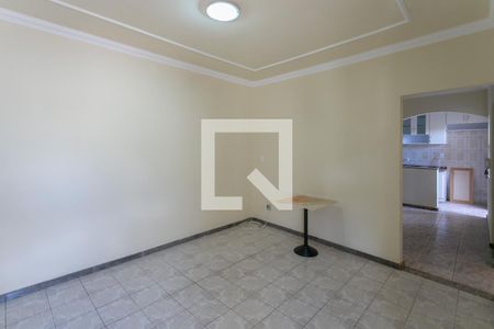 Sala de casa para alugar com 2 quartos, 64m² em São Marcos, Belo Horizonte