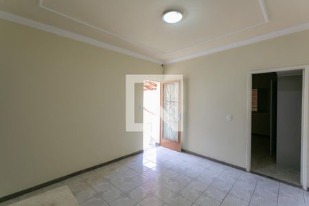 Sala de casa para alugar com 2 quartos, 64m² em São Marcos, Belo Horizonte