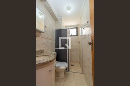 Banheiro de apartamento para alugar com 1 quarto, 53m² em Centro, Campinas