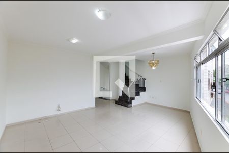 Sala de casa para alugar com 3 quartos, 230m² em Aparecida, Santos