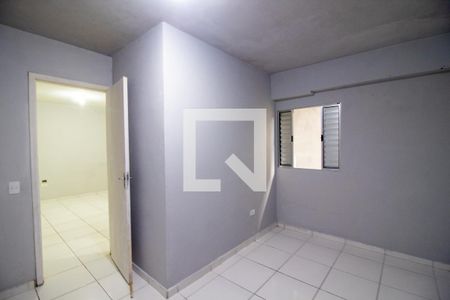 Quarto 1 de kitnet/studio para alugar com 1 quarto, 30m² em Jardim Lucia, São Paulo