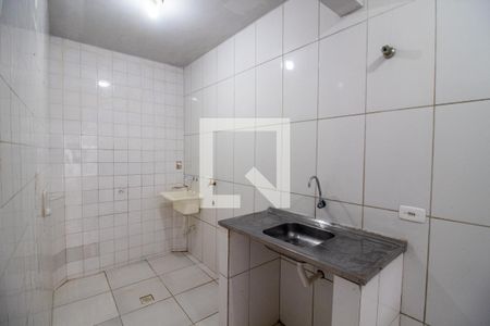 Cozinha de kitnet/studio para alugar com 1 quarto, 30m² em Jardim Lucia, São Paulo