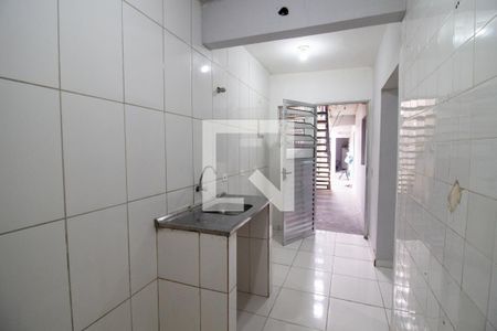 Cozinha de kitnet/studio para alugar com 1 quarto, 30m² em Jardim Lucia, São Paulo