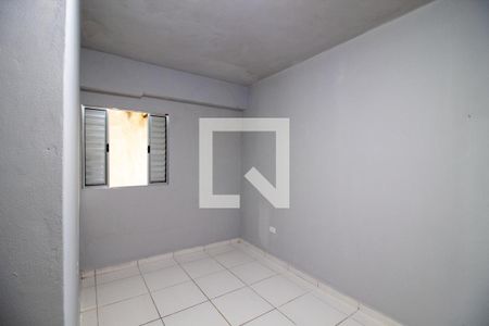 Quarto 1 de kitnet/studio para alugar com 1 quarto, 30m² em Jardim Lucia, São Paulo