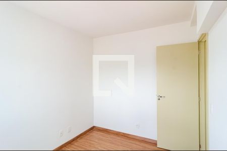 Suíte de apartamento para alugar com 2 quartos, 58m² em Jardim Prudência, São Paulo