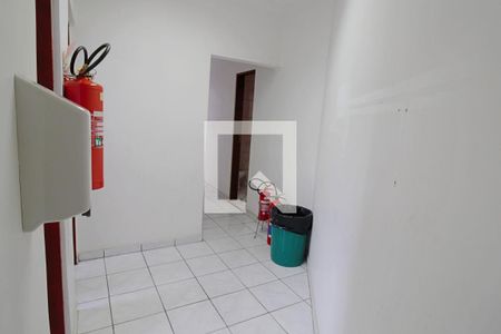 Casa à venda com 780m², 4 quartos e 5 vagas Casa à venda com 780m², 4 quartos e 5 vagasEdícula lateral
