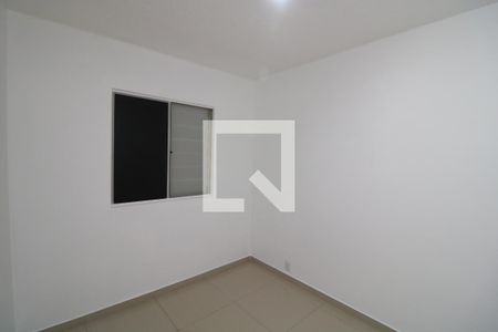 Quarto de apartamento para alugar com 2 quartos, 49m² em Jardim Santa Terezinha, São Paulo