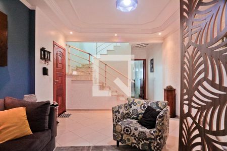 Sala de casa à venda com 3 quartos, 210m² em Vila Comercial, São Paulo