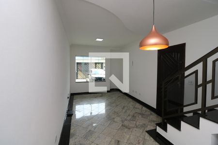 Sala de casa à venda com 3 quartos, 107m² em Vila Formosa, São Paulo