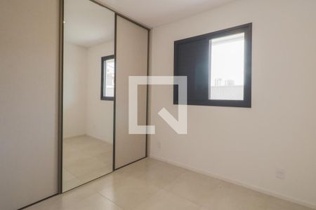 Quarto 2 de apartamento para alugar com 2 quartos, 42m² em Vila Bertioga, São Paulo