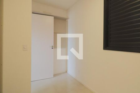 Quarto 1 de apartamento para alugar com 2 quartos, 42m² em Vila Bertioga, São Paulo