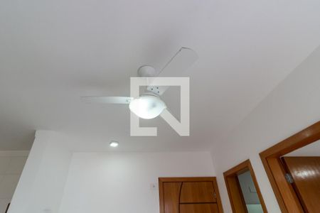 Detalhe da sala de apartamento para alugar com 1 quarto, 35m² em Aviação, Praia Grande