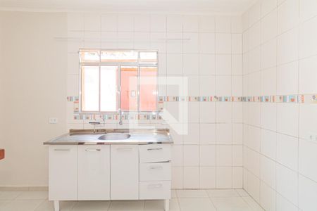 Sala e Cozinha de casa de condomínio para alugar com 1 quarto, 45m² em Vila Mazzei, São Paulo