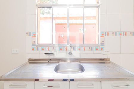 Sala e Cozinha de casa de condomínio para alugar com 1 quarto, 45m² em Vila Mazzei, São Paulo