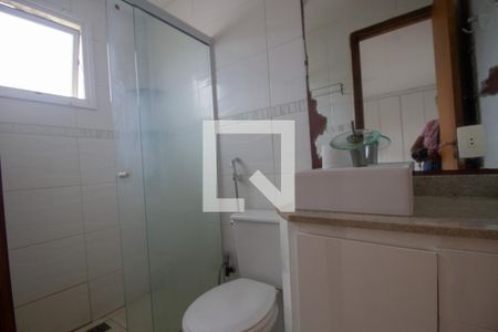 Banheiro da Suíte de casa de condomínio à venda com 3 quartos, 105m² em Vargem Pequena, Rio de Janeiro
