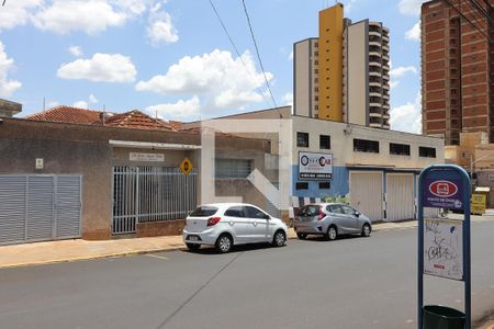 Vista Janela Quarto de casa para alugar com 1 quarto, 63m² em Campos Elísios, Ribeirão Preto