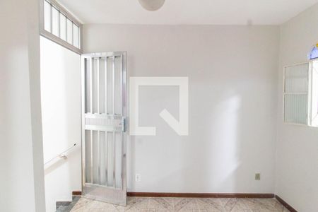 Casa para alugar com 100m², 3 quartos e sem vaga Casa para alugar com 100m², 3 quartos e sem vagaSala 2